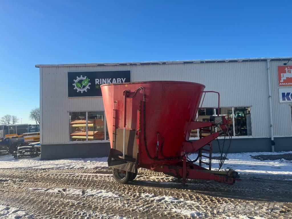 Peecon VMF 150 Mixer feeders