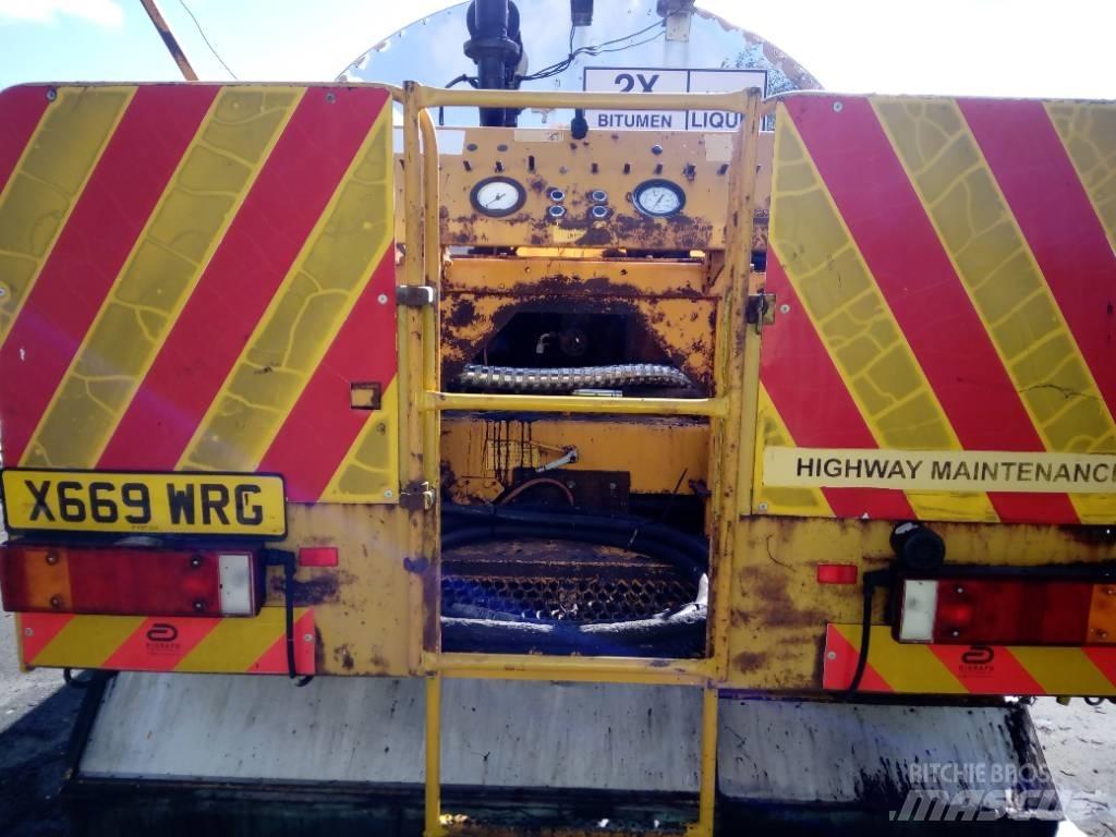 MAN Spray tanker Construction - Others