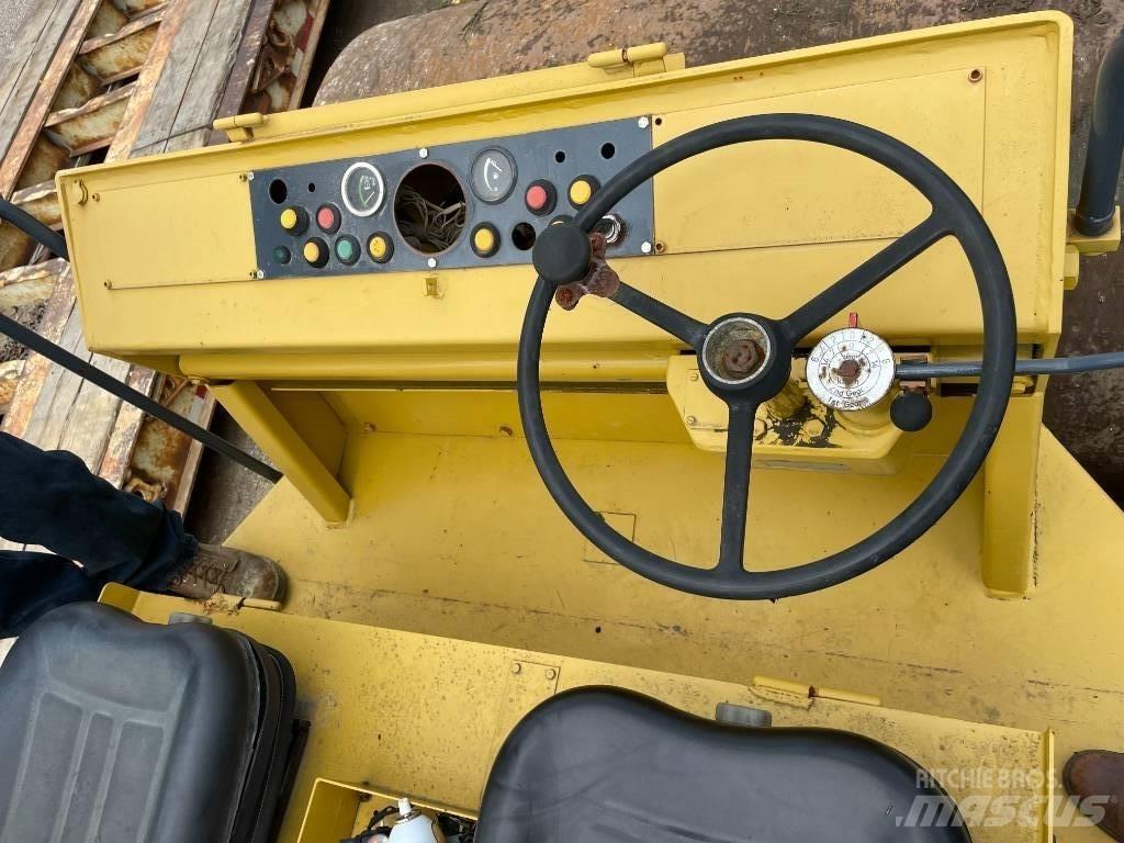 Vibromax W1402D Single drum rollers