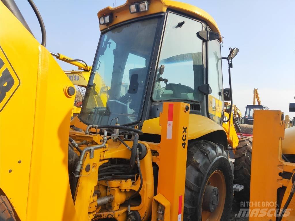 JCB 4CX Backhoe loaders