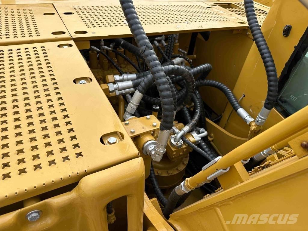 CAT 320 C L Crawler excavators