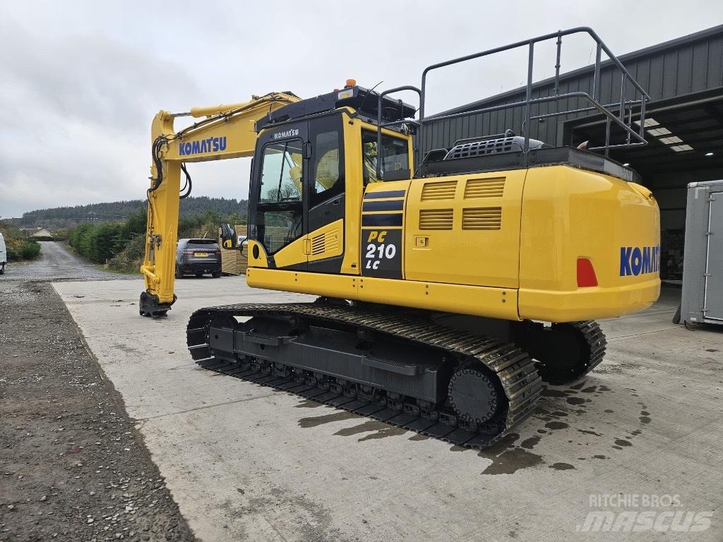 Komatsu PC 210 LC-10 Crawler excavators
