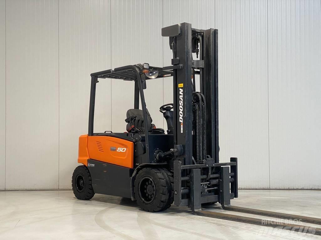 Doosan B50XC-7 Electric forklift trucks