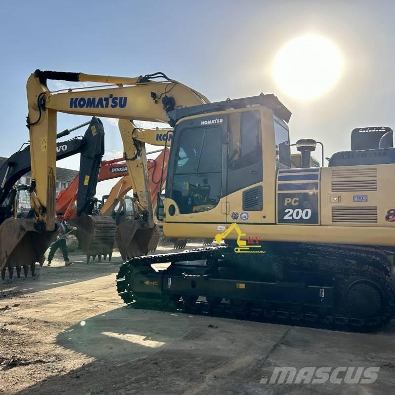 Komatsu PC 200-8 Crawler excavators