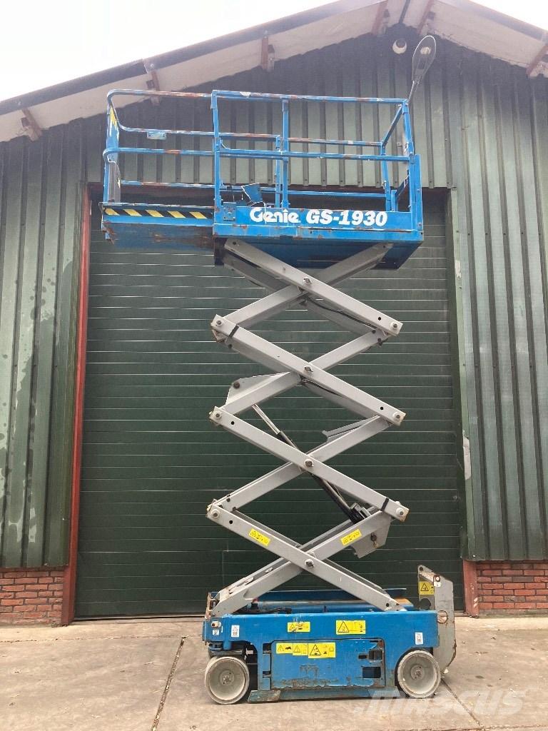 Snorkel sj1932 Scissor lifts