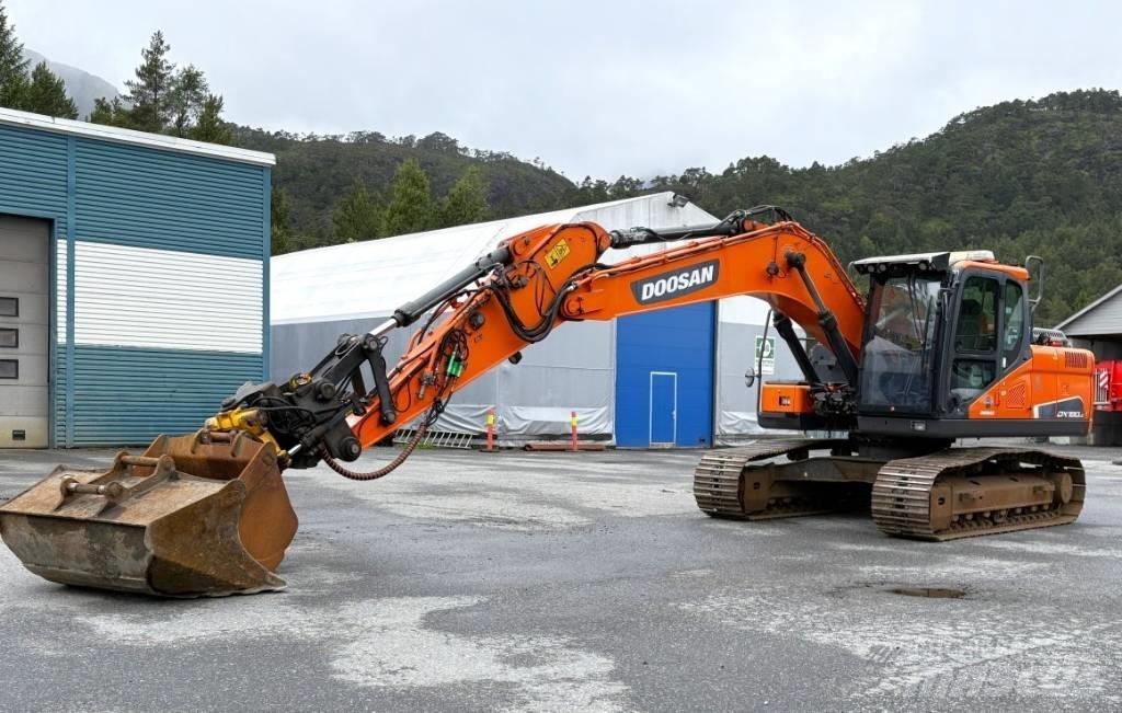 Doosan DX180LC-5 Crawler excavators