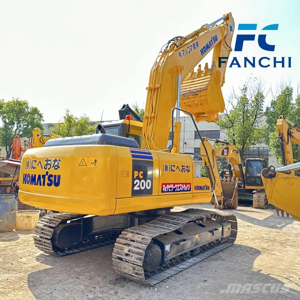 Komatsu PC 200 Crawler excavators
