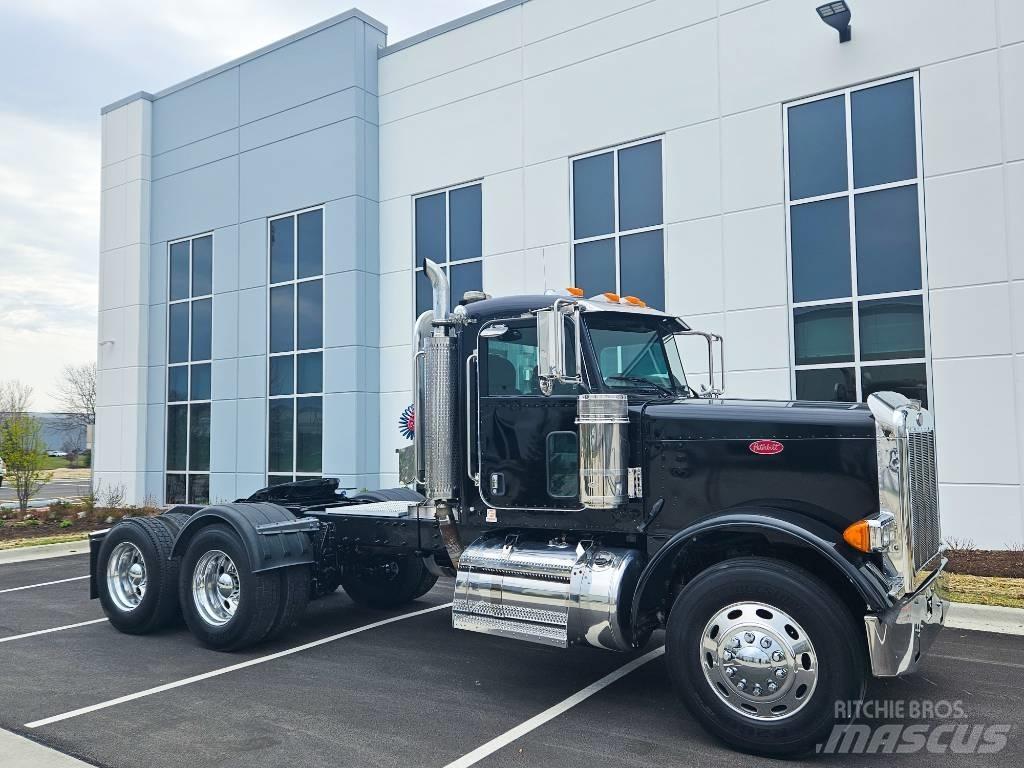 Peterbilt 379 Tractor Units