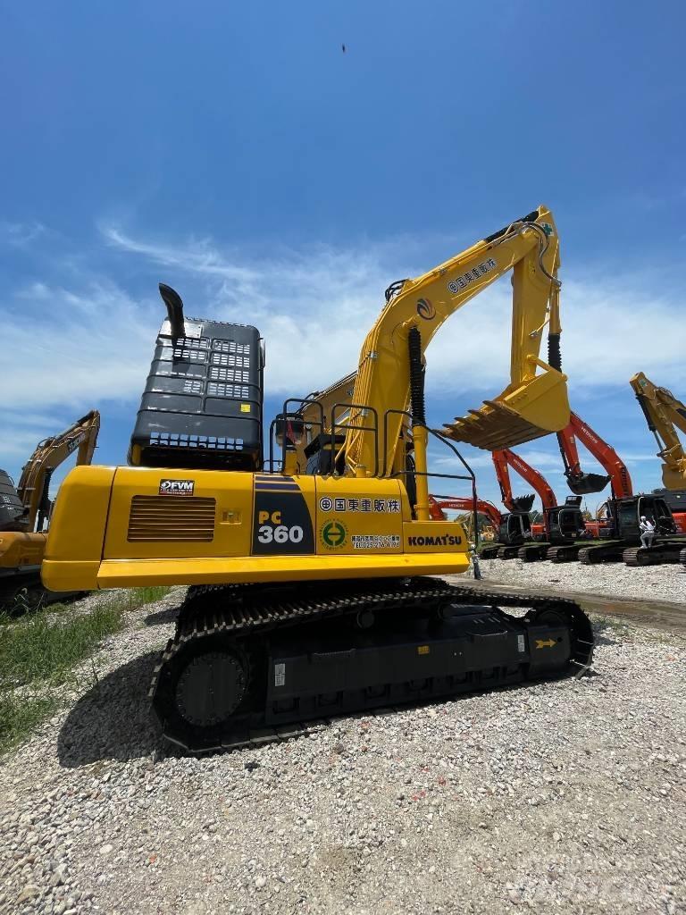 Komatsu PC 360 Crawler excavators