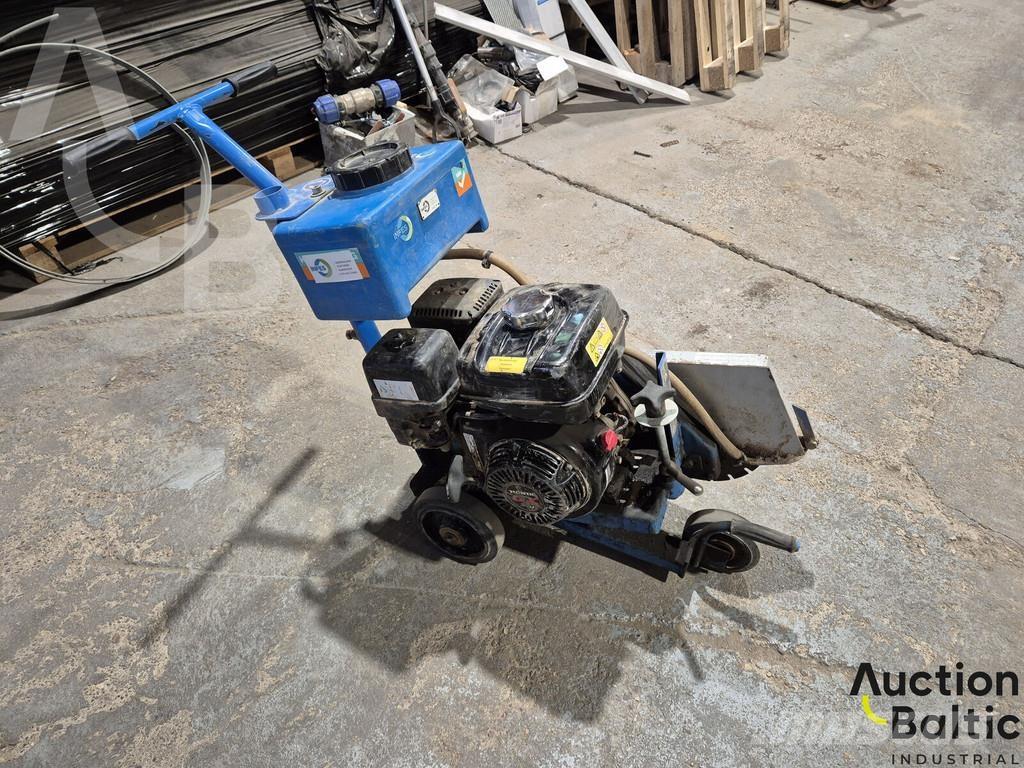 Weber SM57/2 Hd Construction - Others