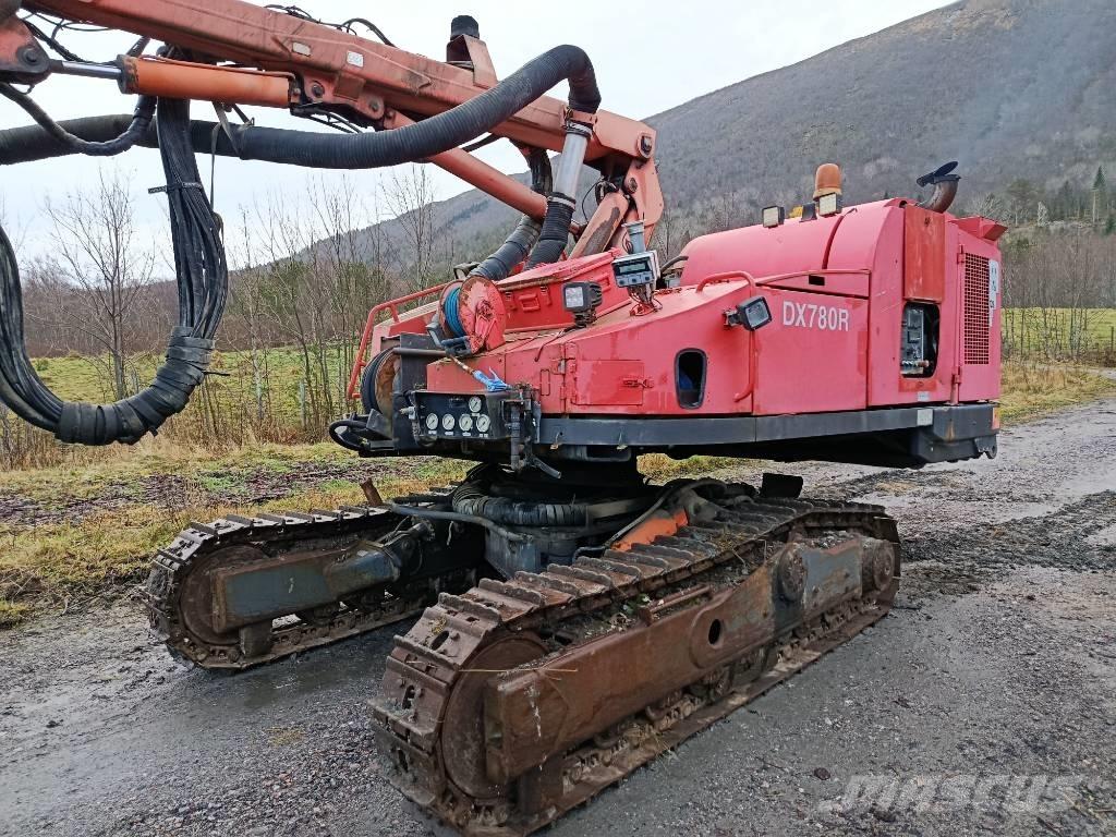 Sandvik DX 780R Surface drill rigs