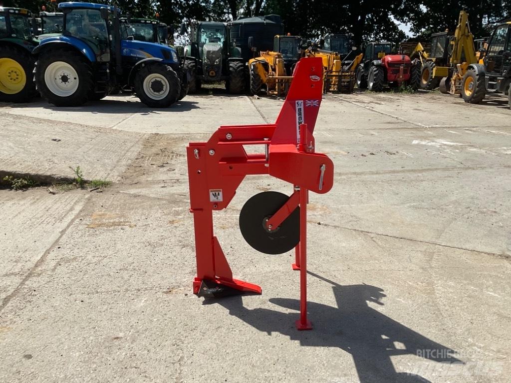 Browns SUB SOILER Other tillage machines and accessories