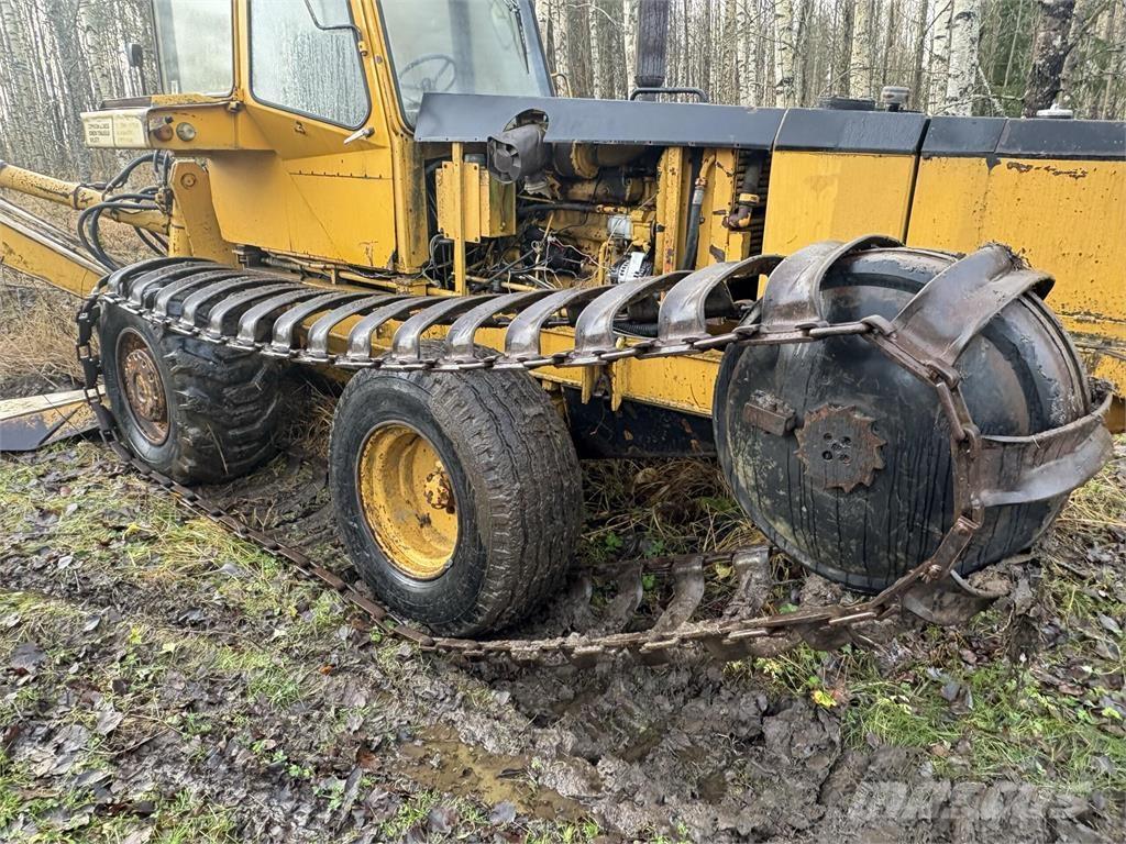 Lännen S10/2000 Backhoe loaders