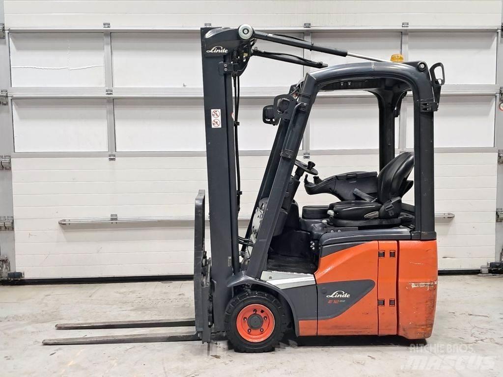 Linde E12-02 Electric forklift trucks