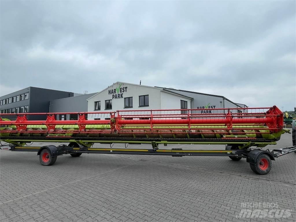 CLAAS V1380 Harvester heads
