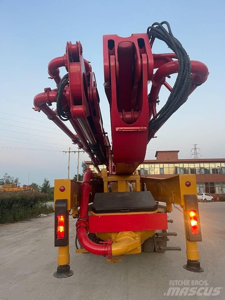  Sany三一重工 52m Concrete pump trucks