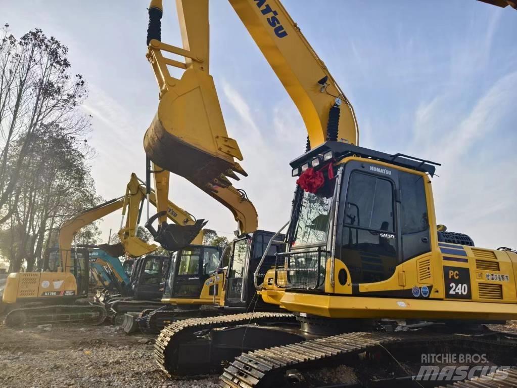 Komatsu PC 240 LC-8 Crawler excavators