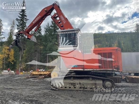 Madill 3800 Knuckleboom loaders