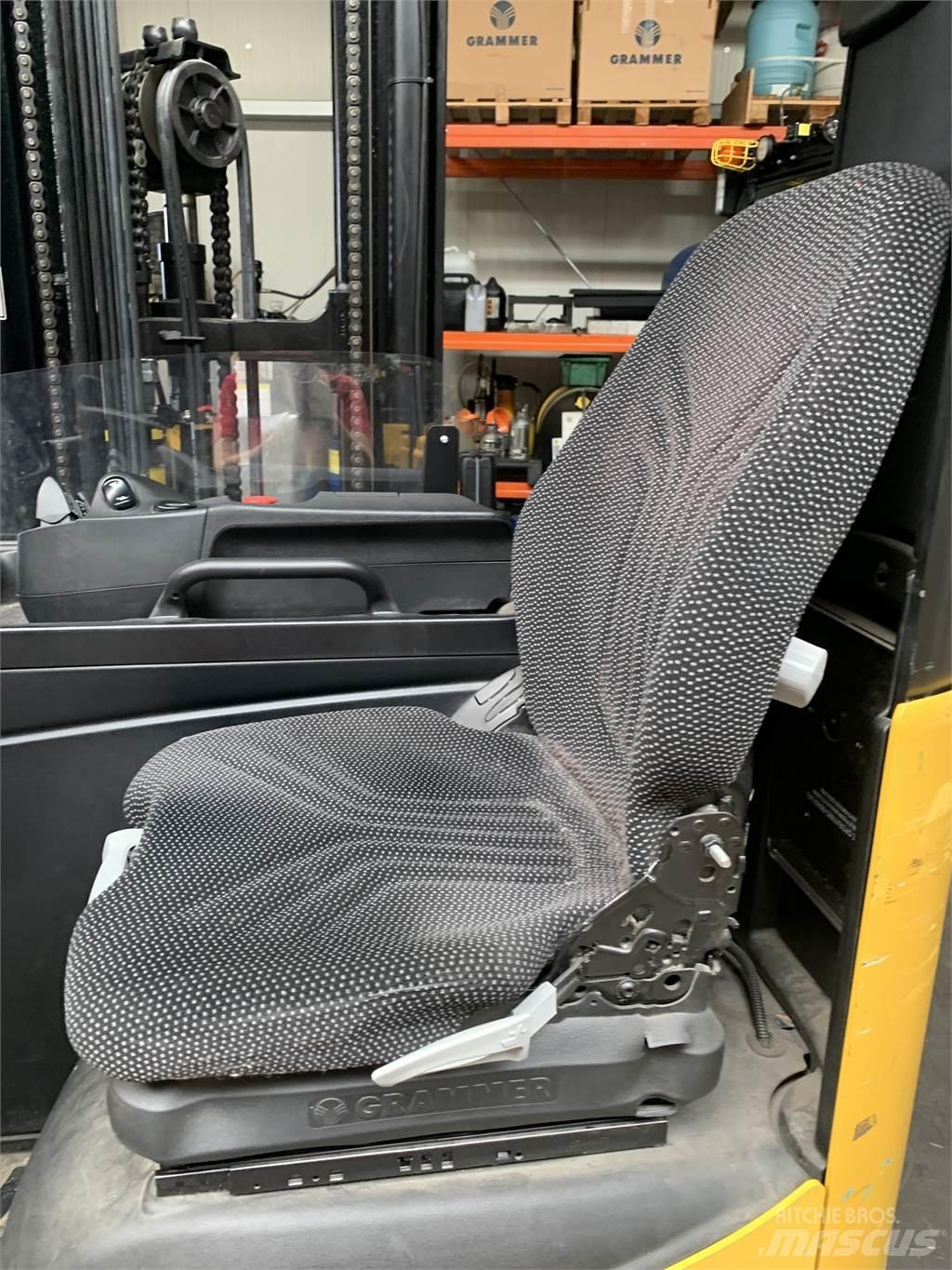 Yale MR14 Reach trucks
