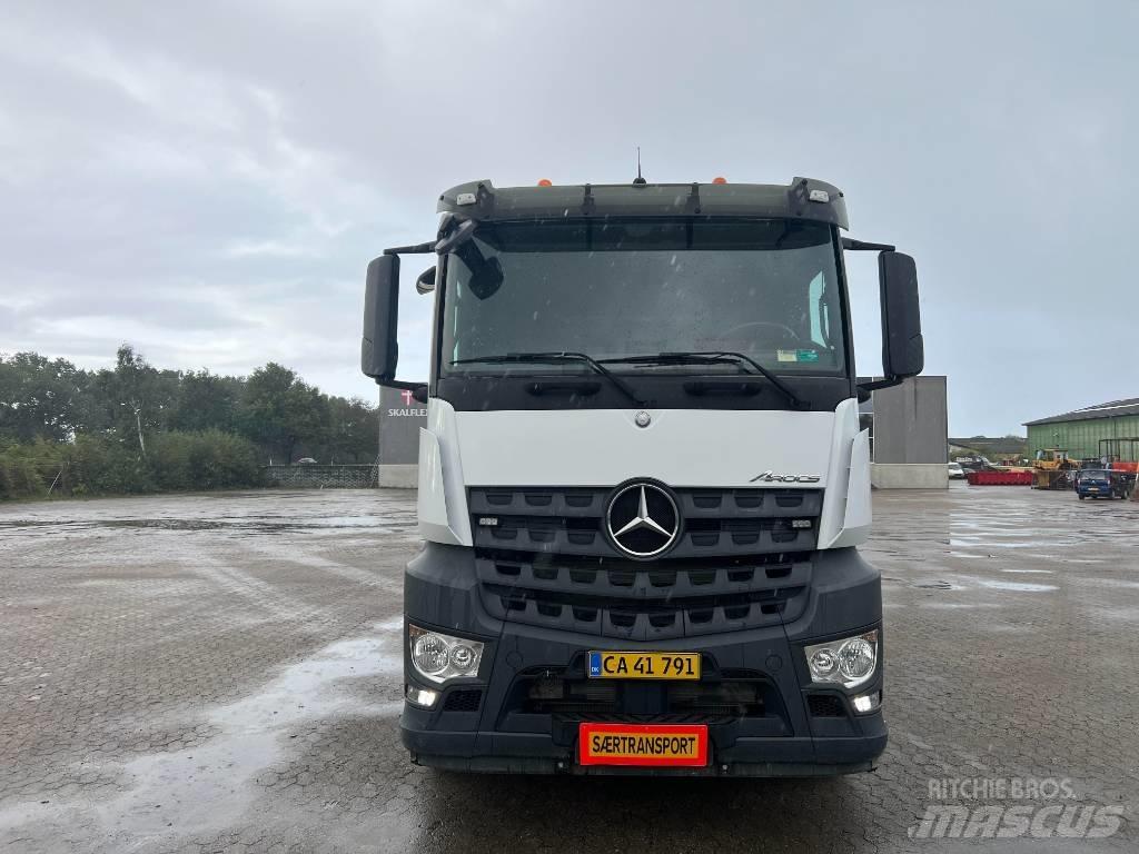 Mercedes-Benz 4153 Crane trucks