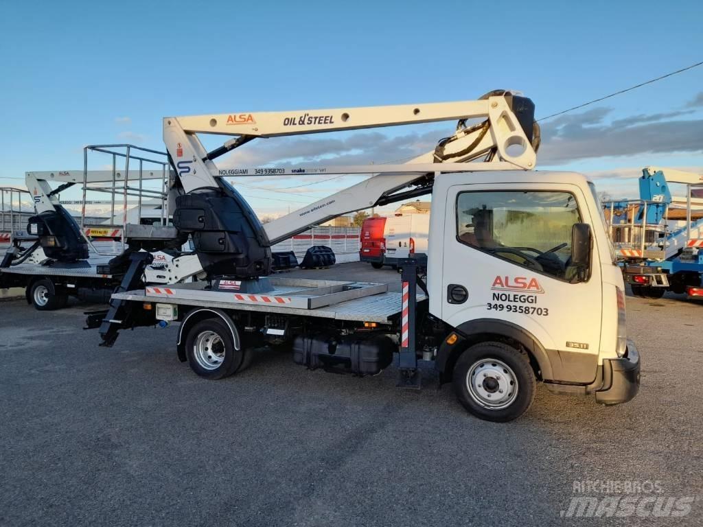 Oil & Steel 2112 Truck & Van mounted aerial platforms