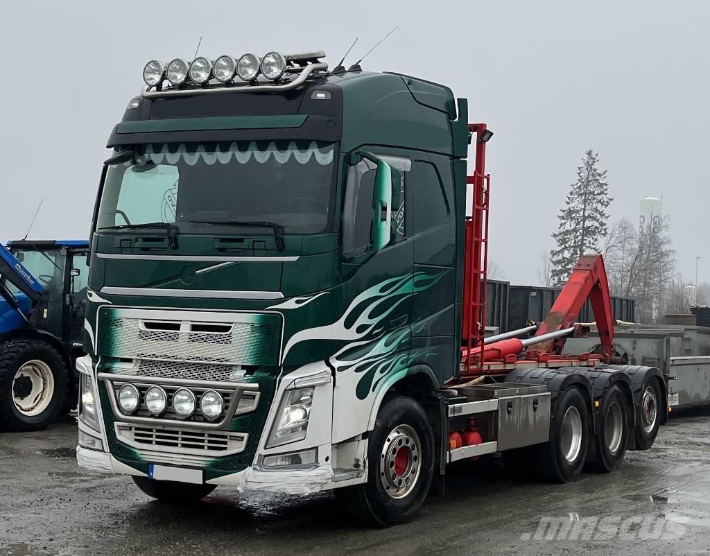 Volvo FH 540 Hook lift trucks