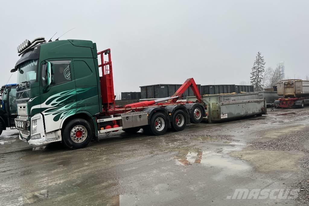 Volvo FH 540 Hook lift trucks