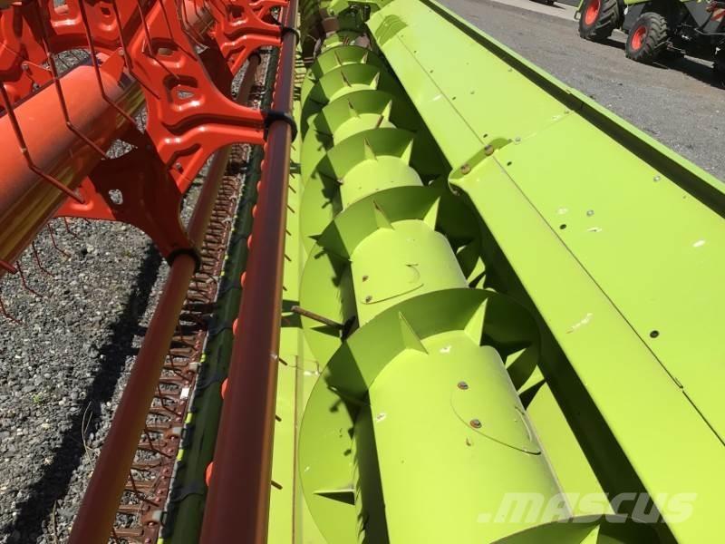 CLAAS Vario 1080 Harvester heads