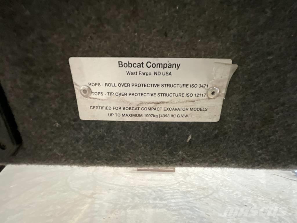 Bobcat E 16 Cabins and interior