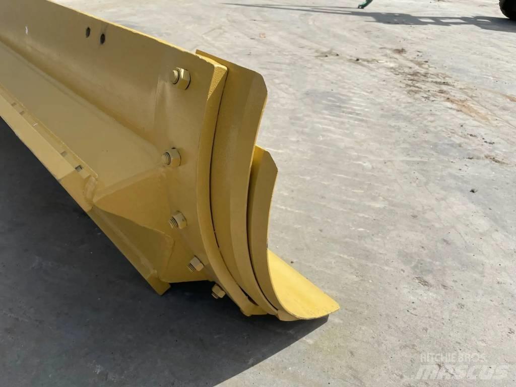 CAT 12G Moldboard Blades