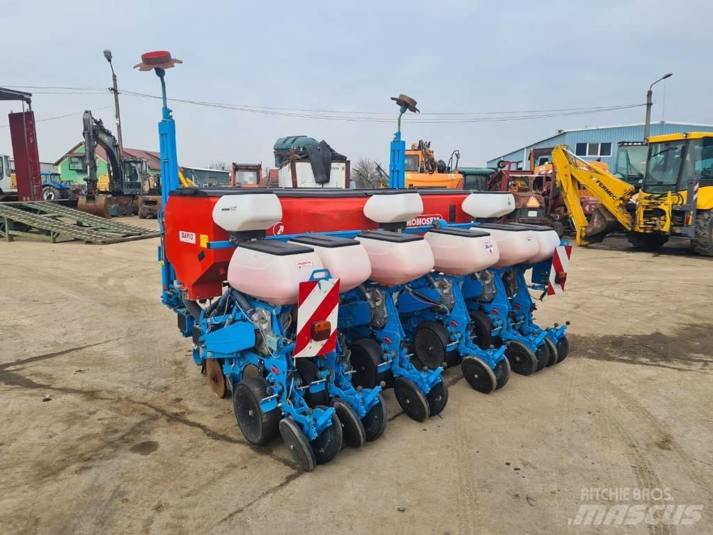 Monosem NG 4 Plus Precision sowing machines