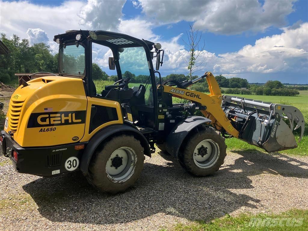 Gehl AL 650 Multi purpose loaders