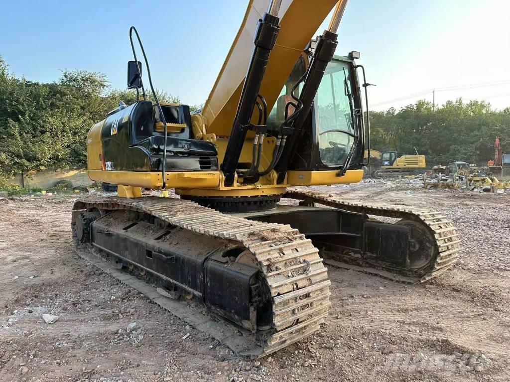 CAT 330DL Crawler excavators