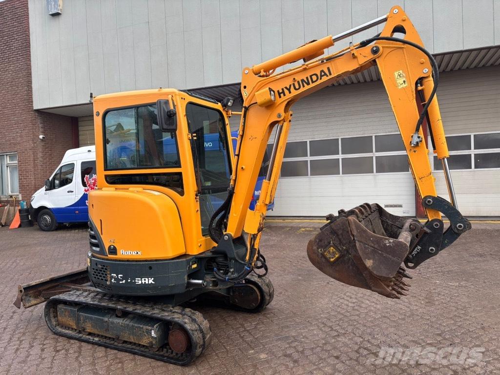Hyundai 25 Z-9A Mini excavators < 7t (Mini diggers)