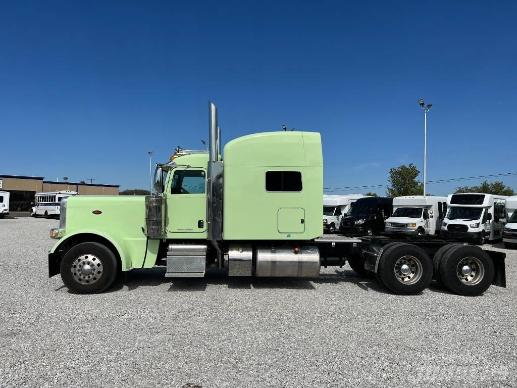 Peterbilt 389 Tractor Units