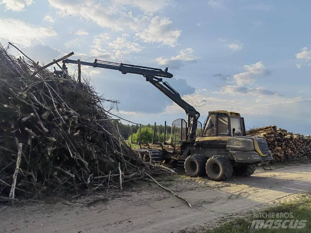 Ponsse Buffalo 8W Forwarders