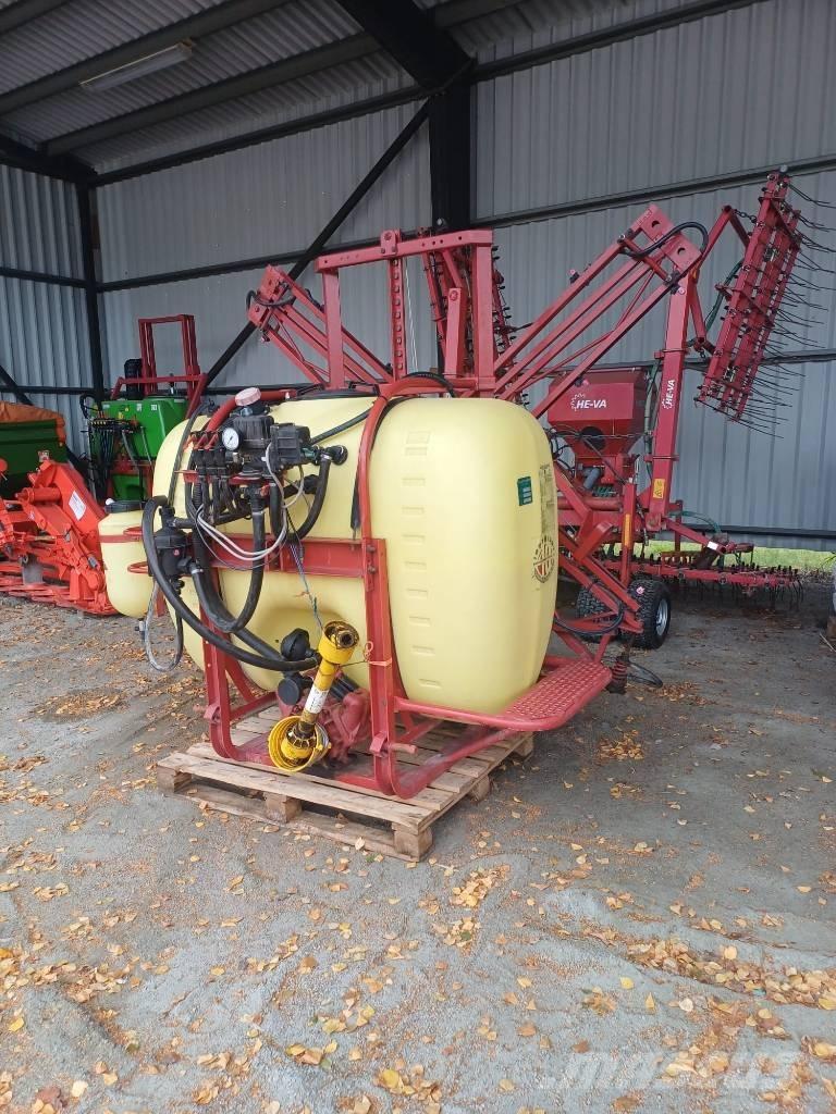 Hardi Master 850l Mounted sprayers