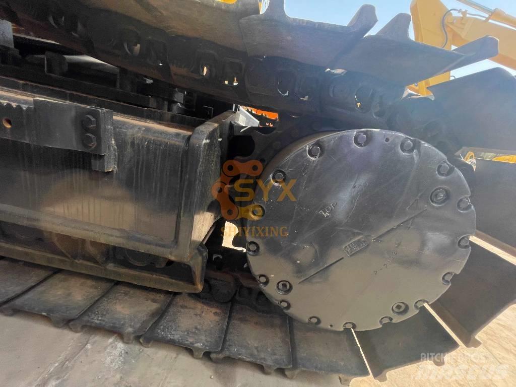 Komatsu PC 450-8 Crawler excavators