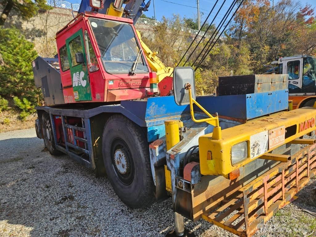 Kato SS 500 Rough terrain cranes