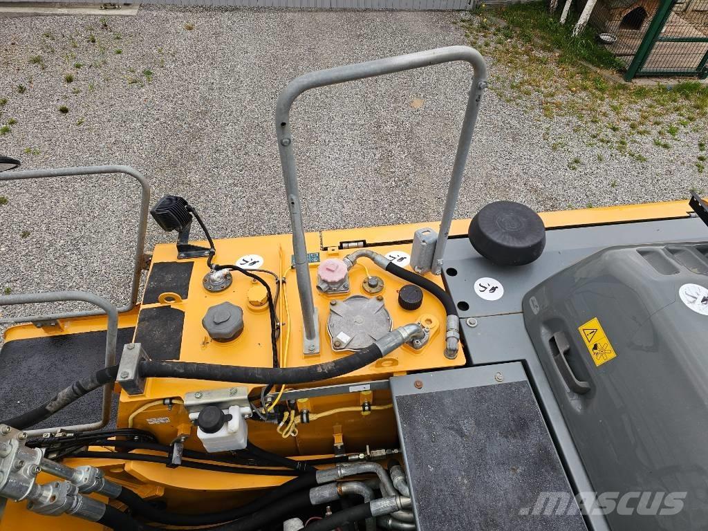 Liebherr R 922 LC Crawler excavators
