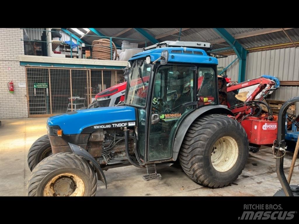 New Holland TN 90 F Tractors