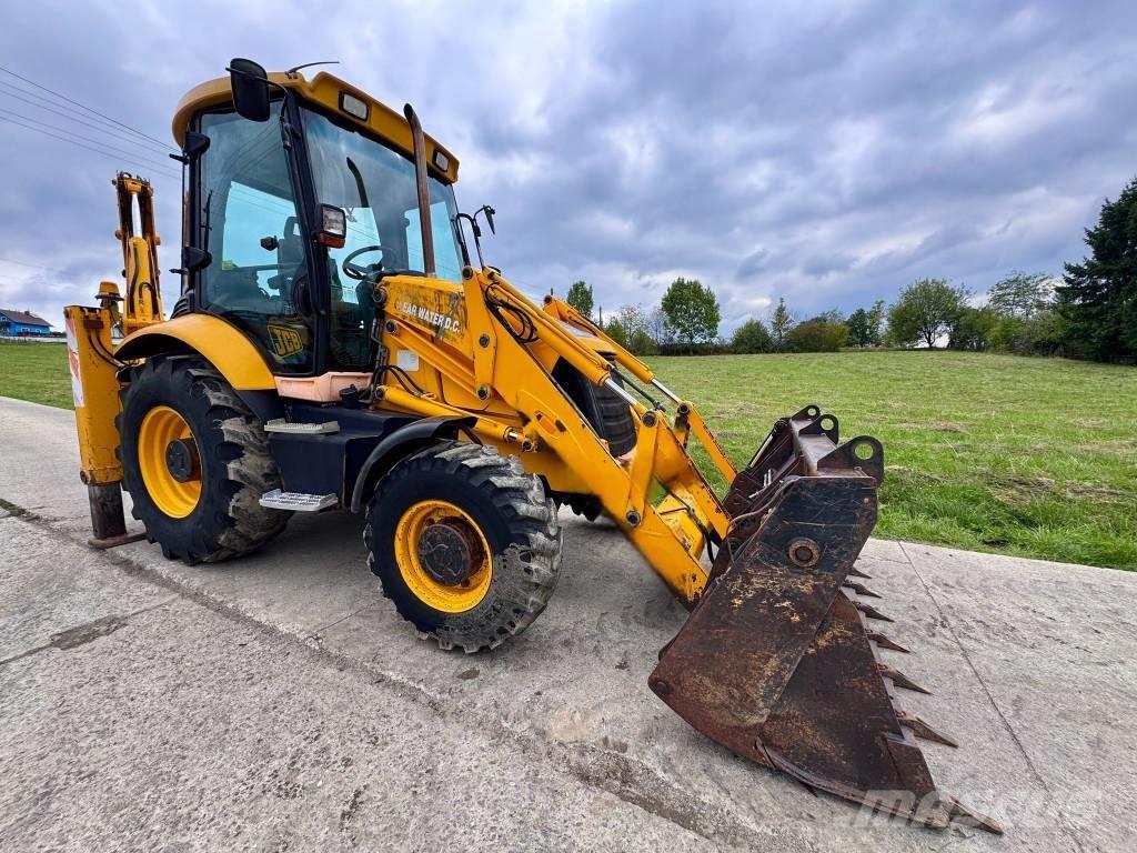 JCB 3CX Backhoe loaders