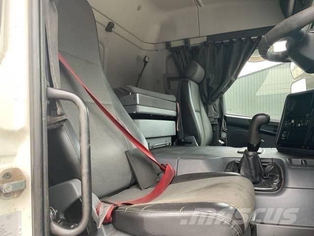 Scania P 410 Tipper trucks