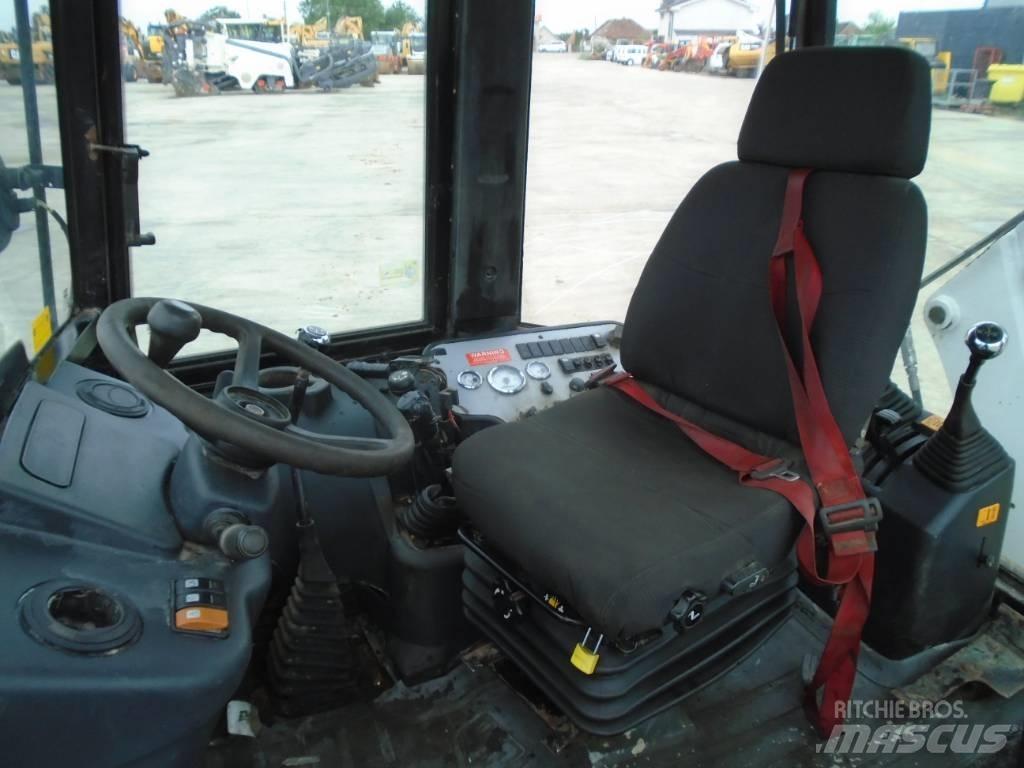 JCB 2 CX Backhoe loaders
