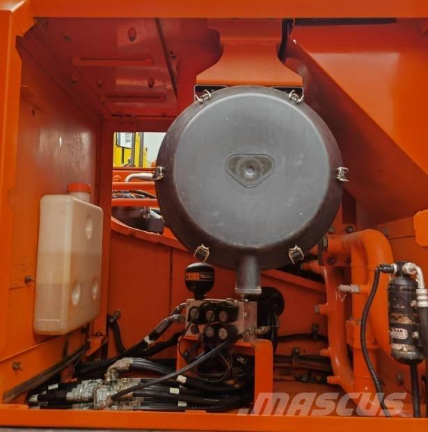 Doosan DX340LC-9C Crawler excavators
