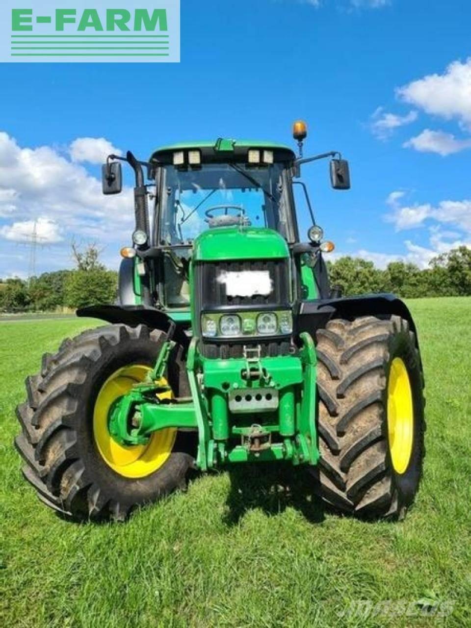 John Deere 7430 Tractors