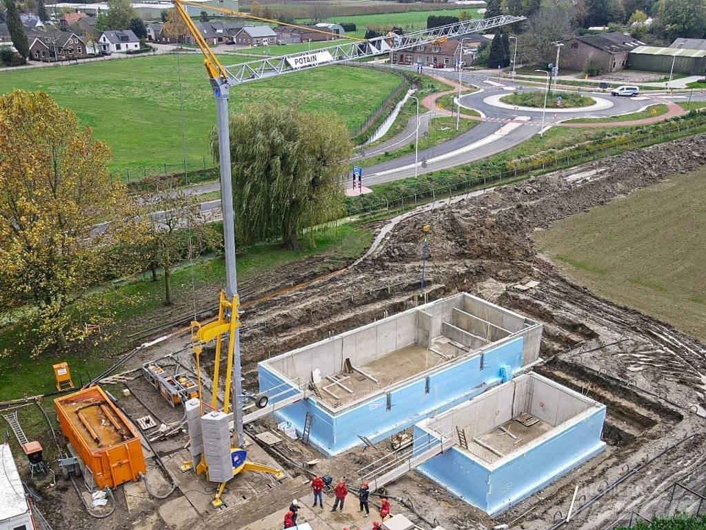 Potain IGO 21 Self erecting cranes