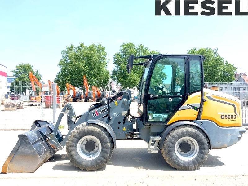 Giant G 5000 X-Tra Wheel loaders