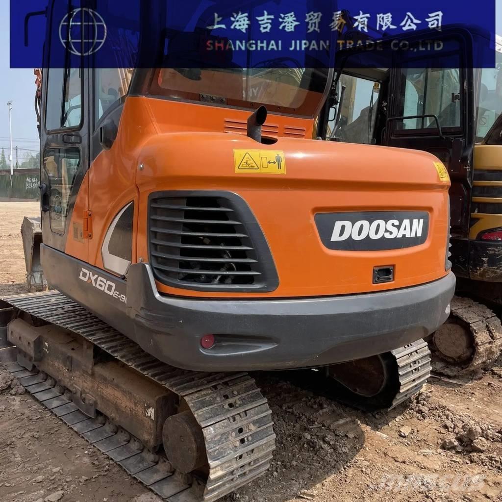 Doosan DX 60 Crawler excavators
