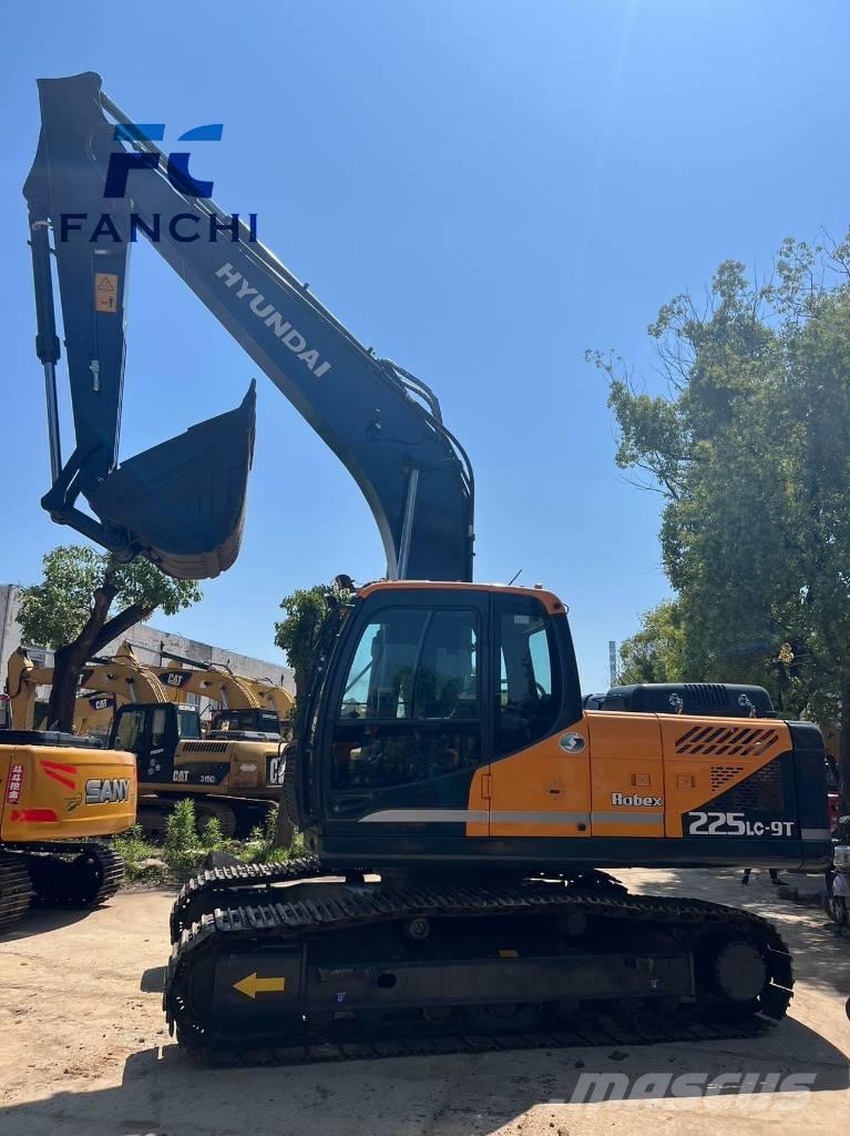 Hyundai 225LC-9t Crawler excavators